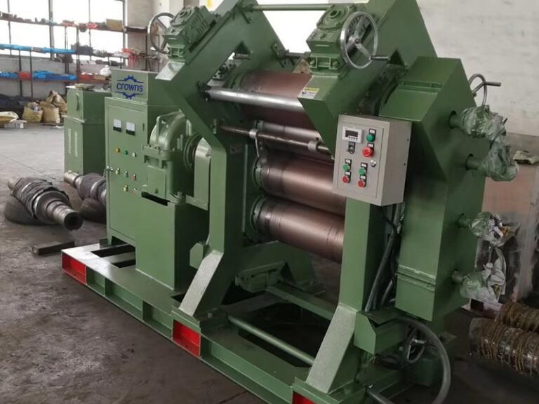 Equipamento de calandra de quatro rolos durável e eficiente